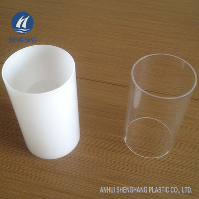 Acrylverdrängter rundes Rohr-transparenter Plastikfreier Raum