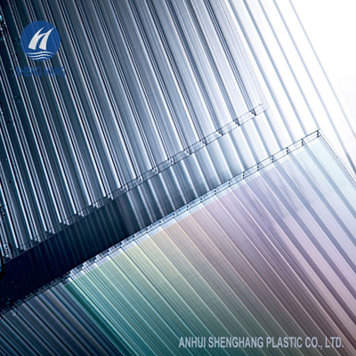 Rechteckiges dreifaches Wand-Polycarbonats-Plastikdeckung Coextruded der Höhlen-8mm